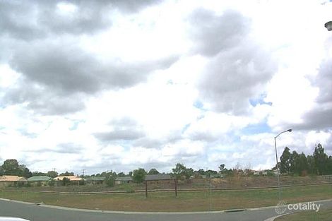 41 Cowley Dr, Flinders View, QLD 4305