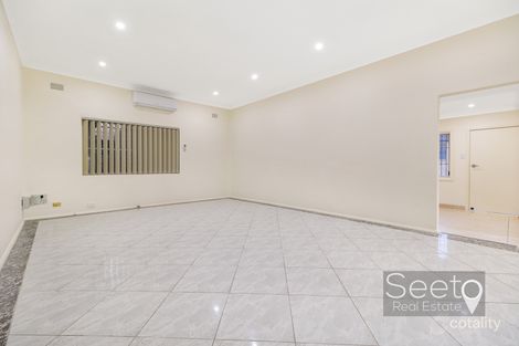 Property photo of 28 Dunbar Avenue Regents Park NSW 2143