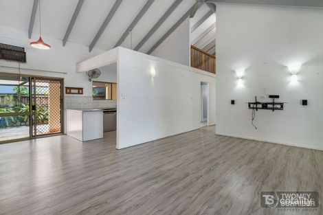 Property photo of 9 Watkins Close Mooroobool QLD 4870