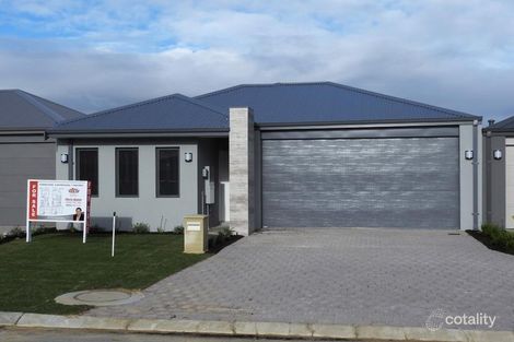 Property photo of 92 Fairweather Drive Piara Waters WA 6112