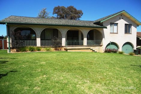 Property photo of 14 Toompang Street Young NSW 2594