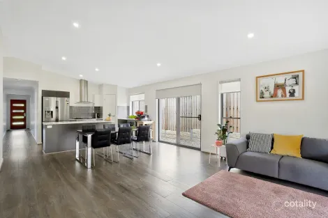 Property photo of 47 Sudbury Drive Pimpama QLD 4209