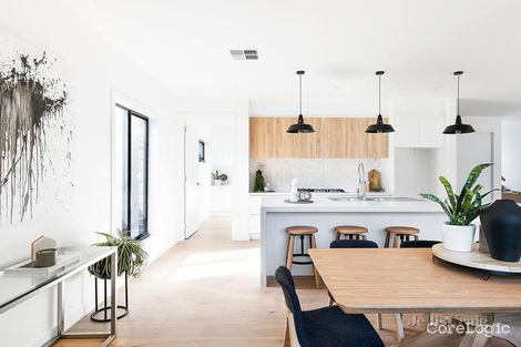 Property photo of 2/114 Bond Street Ivanhoe VIC 3079