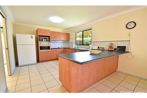 Property photo of 16 Estate Place Holland Park West QLD 4121