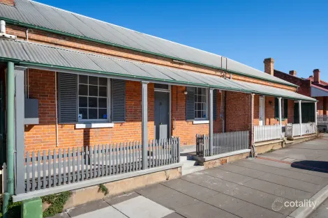 Property photo of 194 Howick Street Bathurst NSW 2795