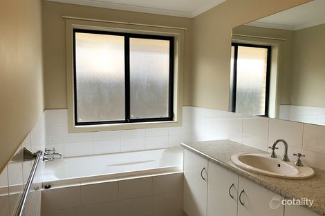 Property photo of 30 Days Drive Munno Para West SA 5115