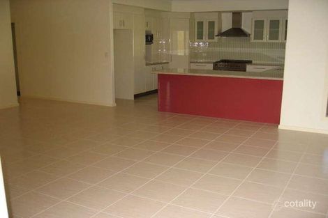 Property photo of 11 Harrison Circuit Urangan QLD 4655