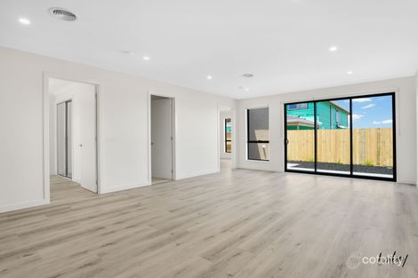 Property photo of 4 Sodium Street Kalkallo VIC 3064