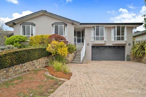 Property photo of 64 Alroy Circuit Hawker ACT 2614