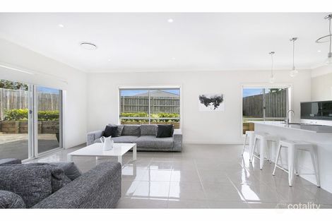 Property photo of 12 Asimus Circuit Elderslie NSW 2570