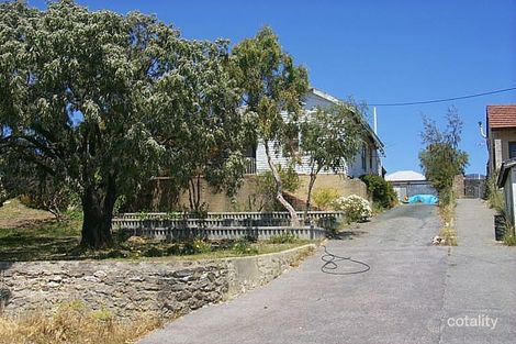 35 Healy Rd, Hamilton Hill, WA 6163