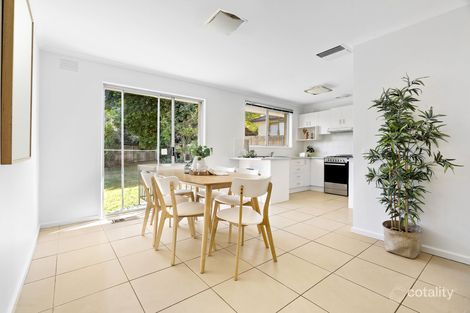 Property photo of 2 Bader Court Ringwood VIC 3134