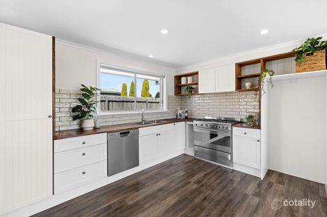Property photo of 6 Mekong Close Werribee VIC 3030