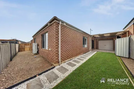 Property photo of 40 Codrington Road Truganina VIC 3029