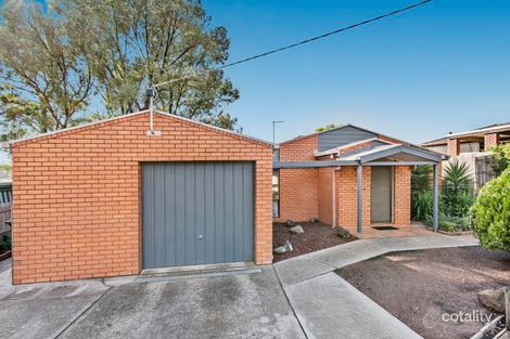 23 Howell Cres, Kangaroo Flat, VIC 3555