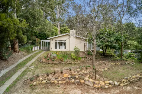 Property photo of 26 View Crescent Blackwood VIC 3458