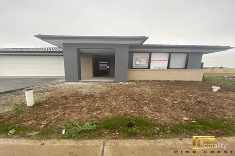 12 Borcek Rd, Fraser Rise, VIC 3336