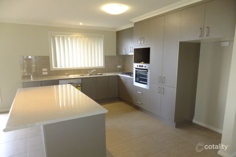Property photo of 79 Honeyeater Circuit Thurgoona NSW 2640