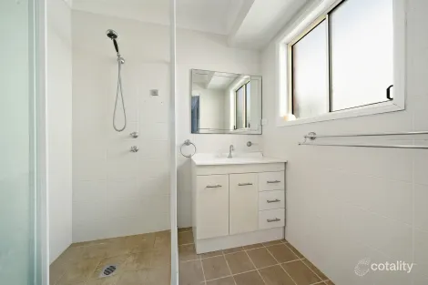 Property photo of 4 Lucidus Place Glenmore Park NSW 2745