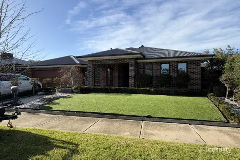 16 Chatham Rd, Leneva, VIC 3691