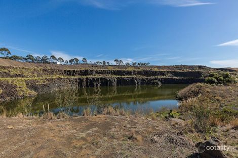 Property photo of 39 Riverbend Way Sunshine North VIC 3020