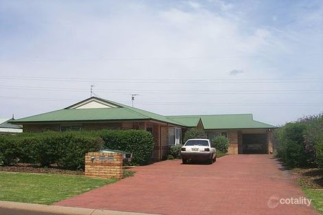 9 Emma Dr, Kearneys Spring, QLD 4350