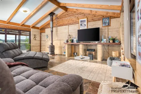 Property photo of 1010 Nanson-Howatharra Road Howatharra WA 6532