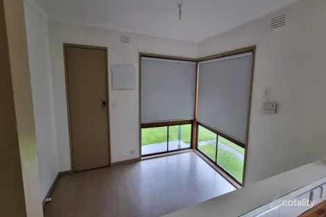 Property photo of 5 Inala Close Churchill VIC 3842