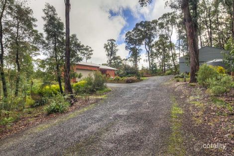 Property photo of 32 Stringybark Drive Brown Hill VIC 3350