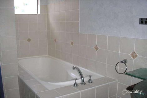 Property photo of 2/16 Esplanade Headland Kings Beach QLD 4551