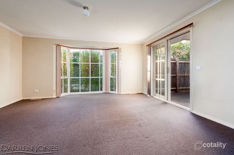 Property photo of 2/5 McDowell Street Greensborough VIC 3088