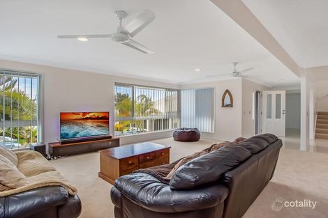 Property photo of 12 Sawgrass Place Robina QLD 4226