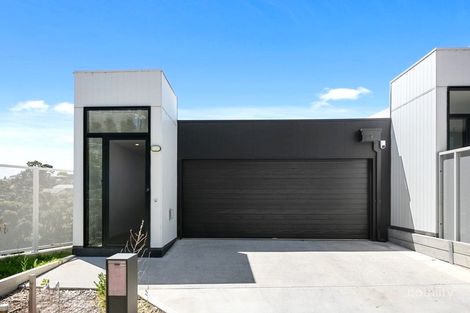 1 Wattlebird Ct, Sunshine North, VIC 3020