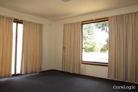 Property photo of 19 Greenview Court Bentleigh East VIC 3165