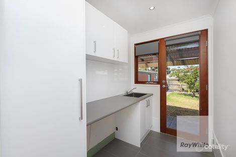 Property photo of 37 Dawson Street Tullamarine VIC 3043
