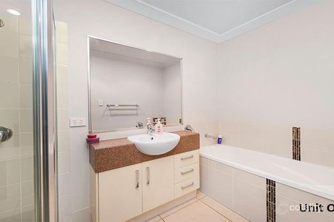 Property photo of 28 Wyndham Circuit Holmview QLD 4207