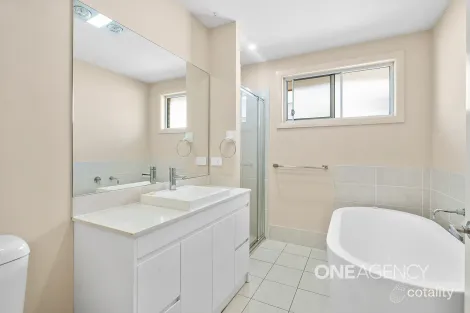 Property photo of 45 Jindalee Crescent Nowra NSW 2541