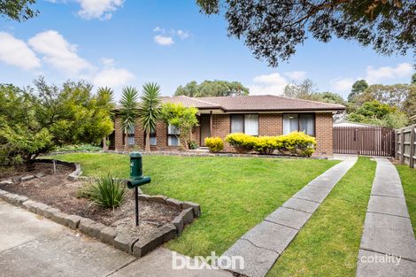 Property photo of 11 Hunter Court Cranbourne North VIC 3977