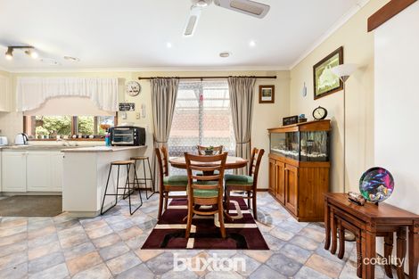 Property photo of 11 Hunter Court Cranbourne North VIC 3977