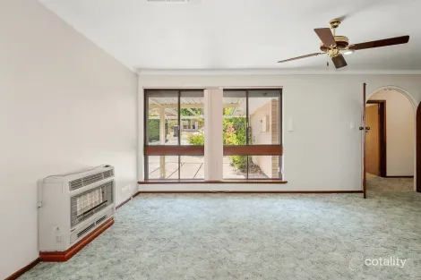 Property photo of 10 Katrina Terrace Kelmscott WA 6111