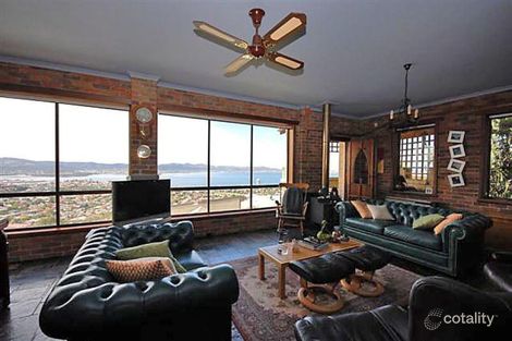 Property photo of 8 Tolmans Court Dynnyrne TAS 7005