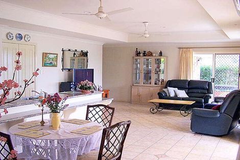 Property photo of 19 Leopard Avenue Elanora QLD 4221