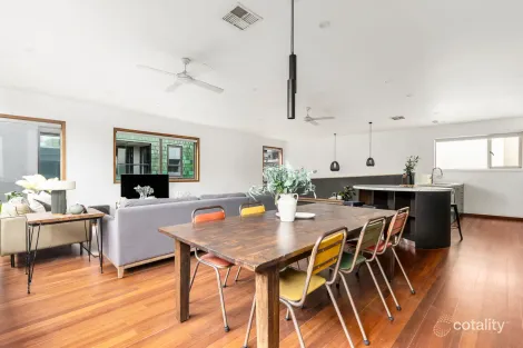 Property photo of 31 Hinton Lane Prahran VIC 3181