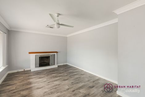 Property photo of 45 Nye Way Orelia WA 6167