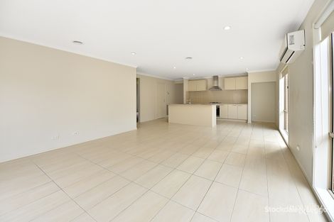 Property photo of 13 Balerno Way Mernda VIC 3754
