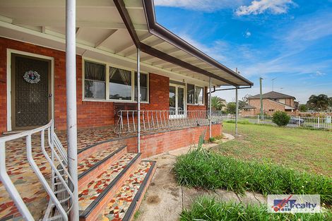 Property photo of 146 Hoxton Park Road Lurnea NSW 2170