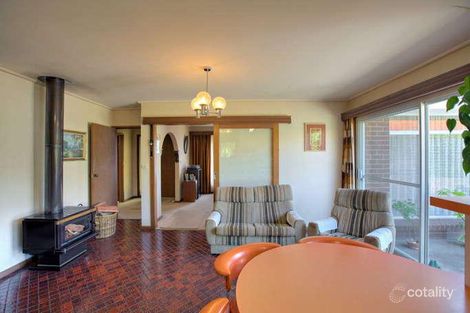 Property photo of 14 Allawah Close Keysborough VIC 3173