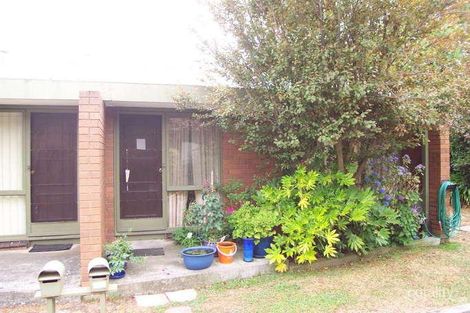 12 The Grange, Soldiers Hill, VIC 3350