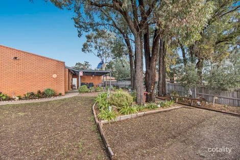 Property photo of 23 Howell Crescent Kangaroo Flat VIC 3555