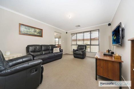 Property photo of 10 Kimvu Court Munno Para West SA 5115